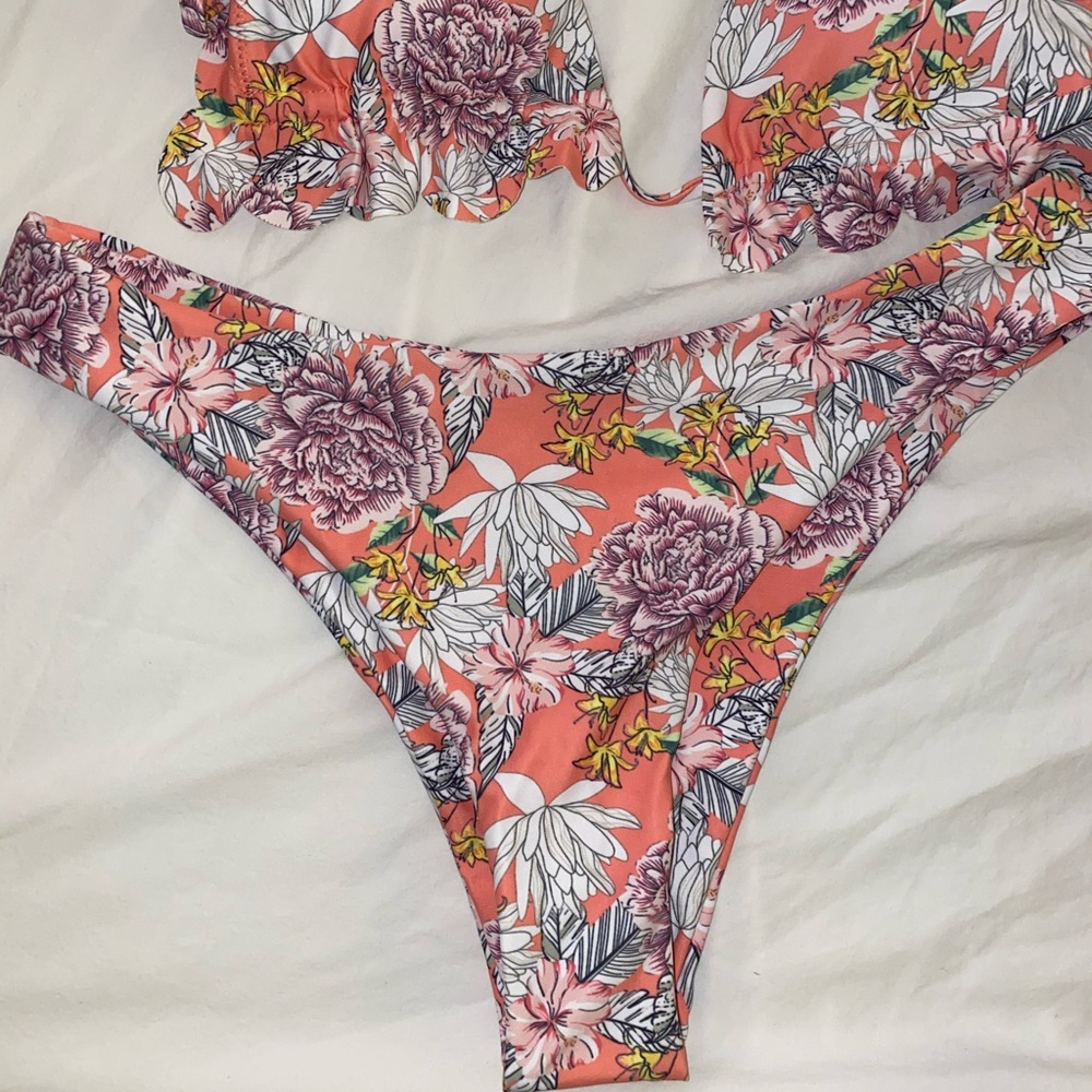 Never Worn : Triangle Bikini Never Worn - image 2